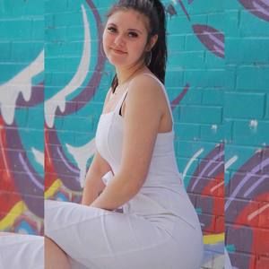 Meet your Posher, Amélie